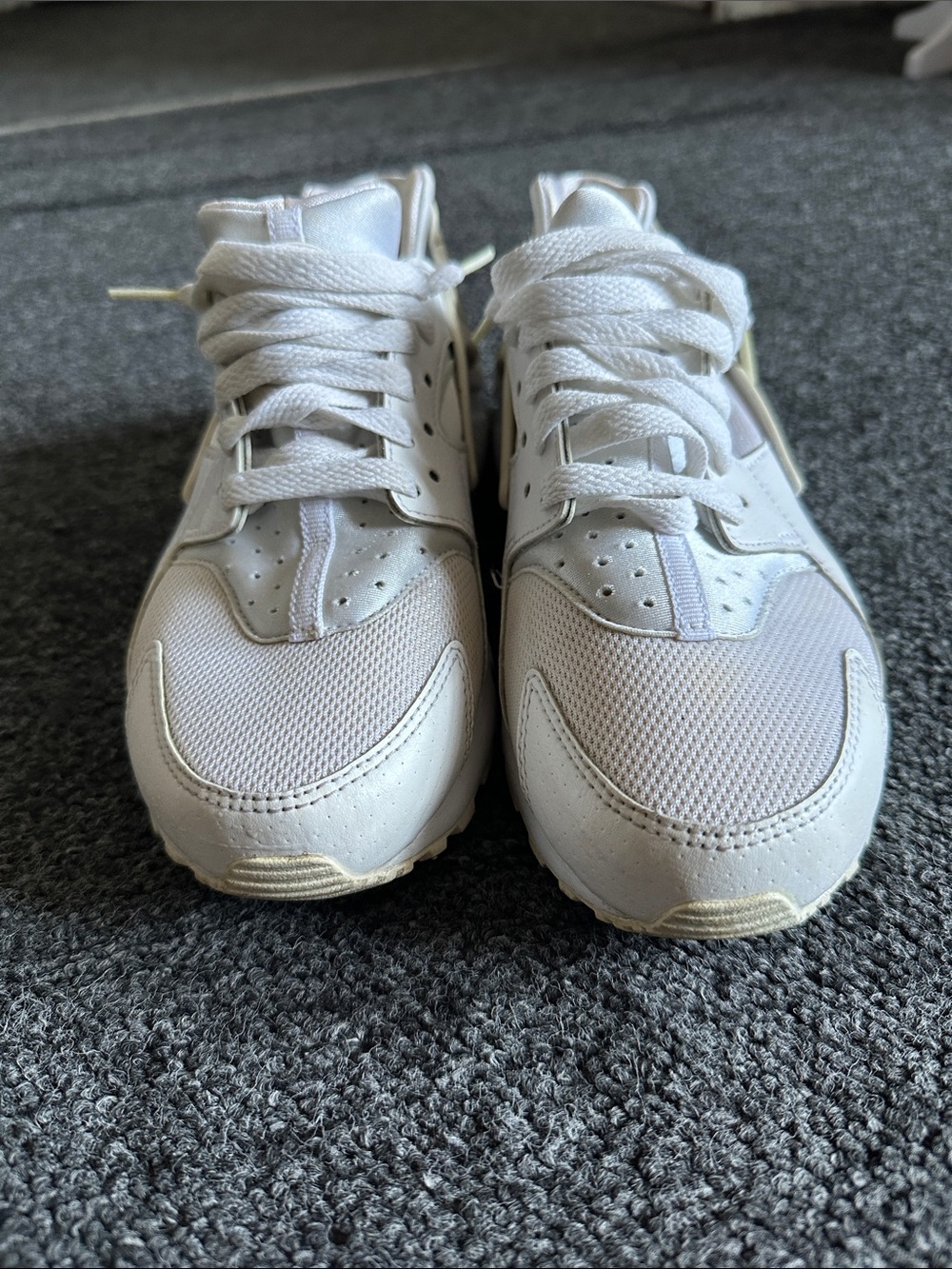 Nike Air White Huarache Run Sneakers Kids